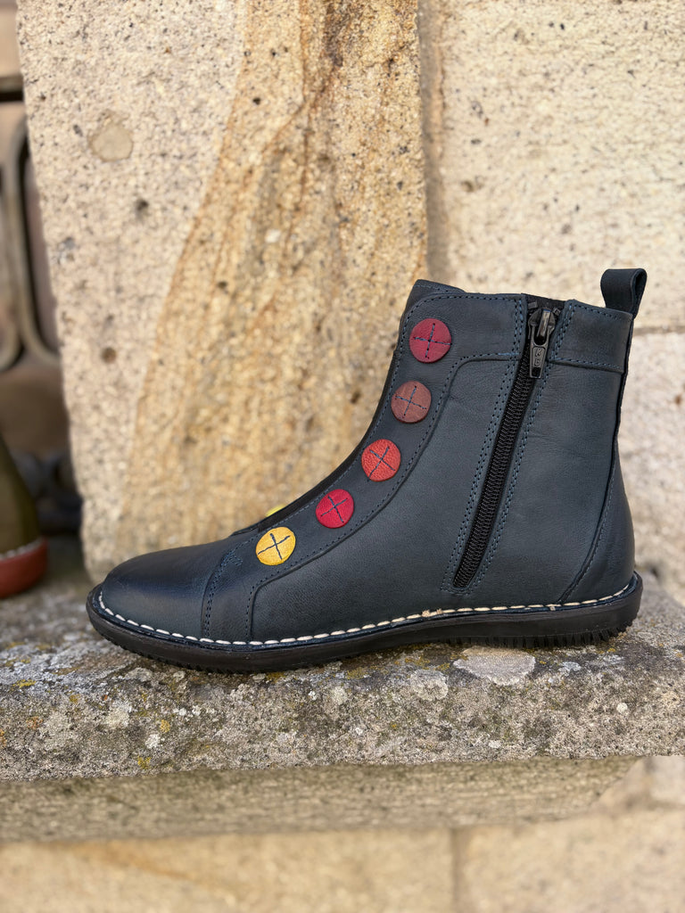 Stivaletto in pelle con zip