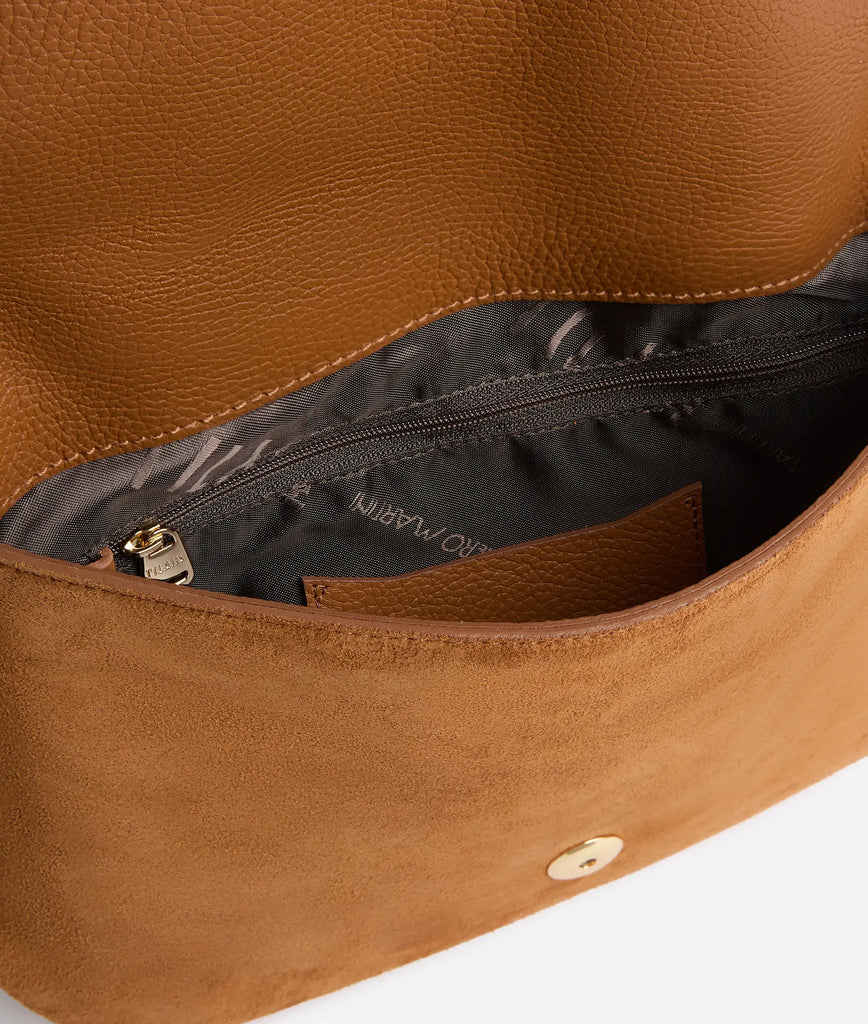 Wild Leather sottospalla con patta Camoscio
 - Alviero Martini