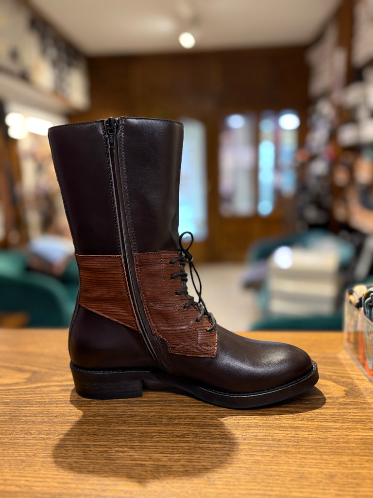 Stivale artigianale in pelle con zip